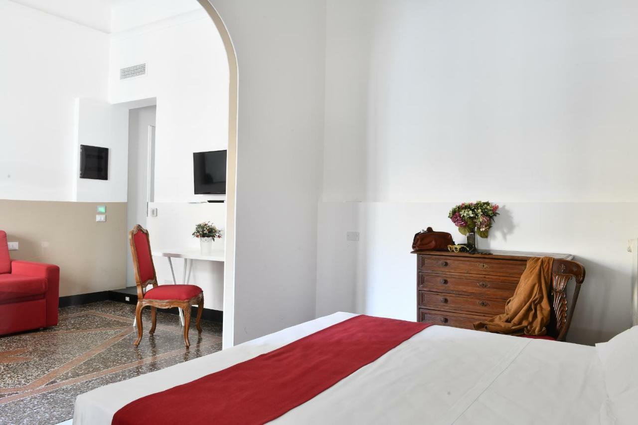 Genova46 Suites & Rooms Exterior photo